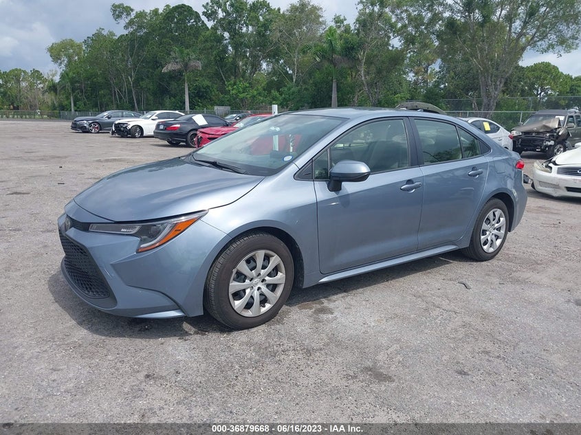 VIN JTDEPMAE1NJ211695 2022 TOYOTA COROLLA LE