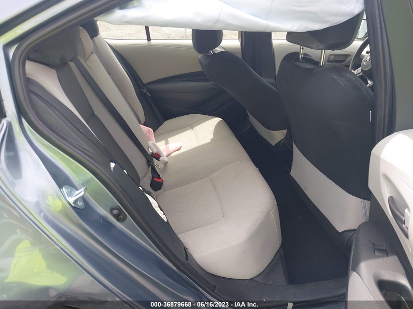 VIN JTDEPMAE1NJ211695 2022 TOYOTA COROLLA LE