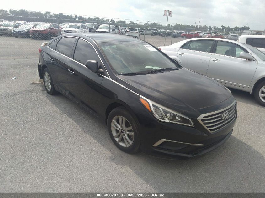 2017 HYUNDAI SONATA SE - 5NPE24AF7HH496584