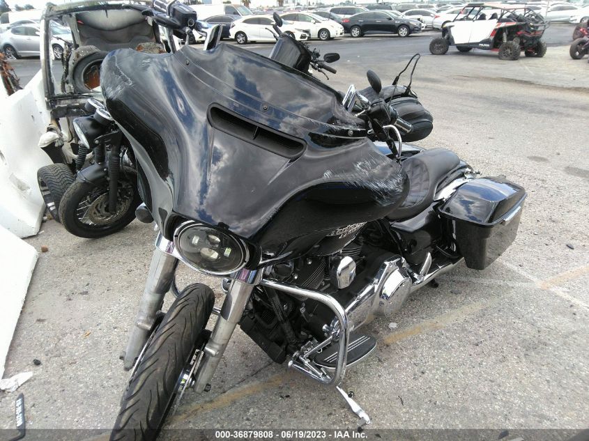 2014 HARLEY-DAVIDSON FLHX STREET GLIDE - 1HD1KBM31EB606934