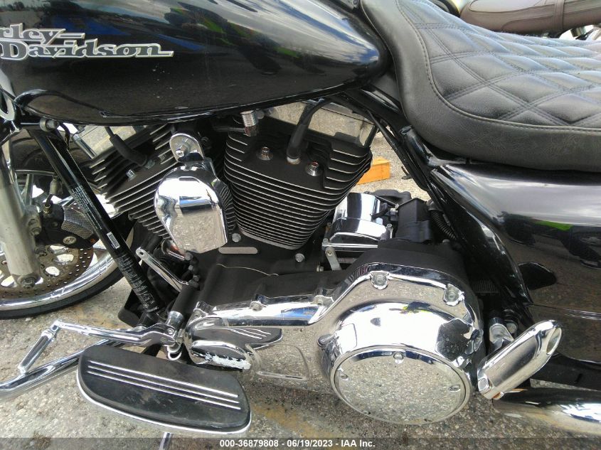 2014 HARLEY-DAVIDSON FLHX STREET GLIDE - 1HD1KBM31EB606934