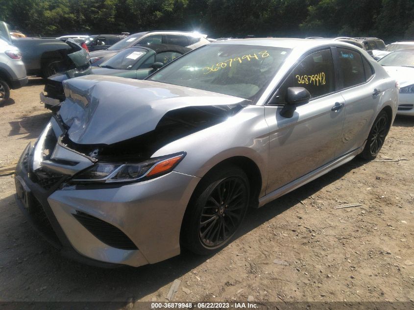 2020 TOYOTA CAMRY SE/SE NIGHT SHADE - 4T1G11AK8LU328387