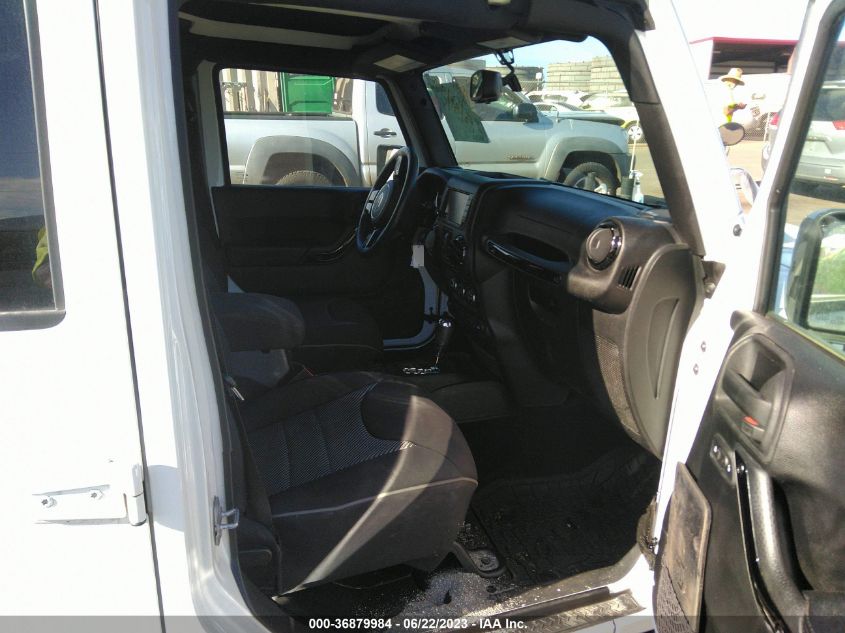 2015 JEEP WRANGLER UNLIMITED ALTITUDE - 1C4HJWEG2FL719573