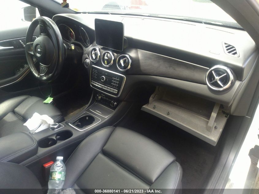 2018 MERCEDES-BENZ GLA GLA 250 - WDCTG4GB9JJ414715