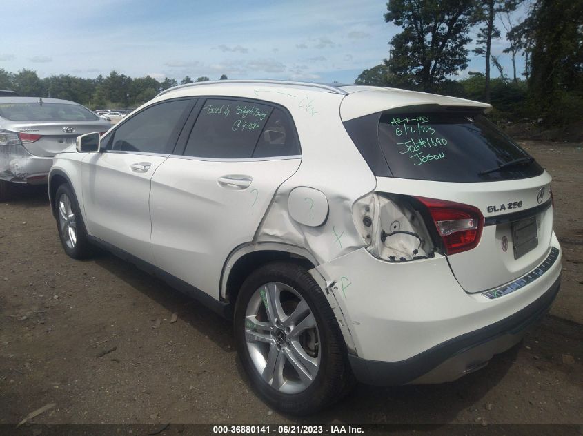 2018 MERCEDES-BENZ GLA GLA 250 - WDCTG4GB9JJ414715