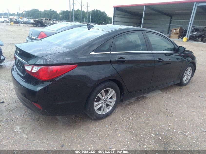 2014 HYUNDAI SONATA GLS - 5NPEB4AC6EH823090