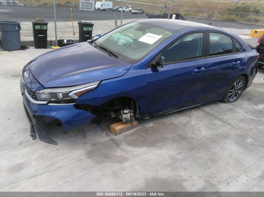 VIN 3KPF24AD4PE528512 2023 KIA FORTE LXS