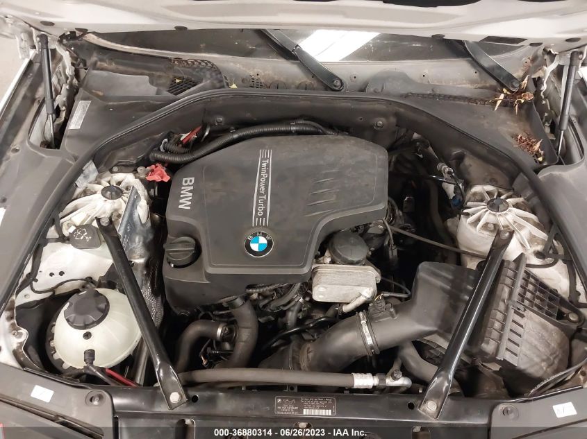 2013 BMW 5 SERIES 528I XDRIVE - WBAXH5C50DDW12304
