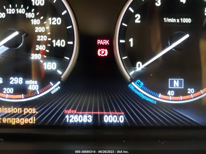 2013 BMW 5 SERIES 528I XDRIVE - WBAXH5C50DDW12304