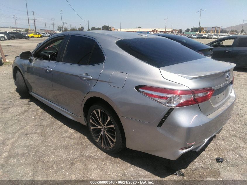 2020 TOYOTA CAMRY SE/SE NIGHT SHADE - 4T1G11AK0LU929745