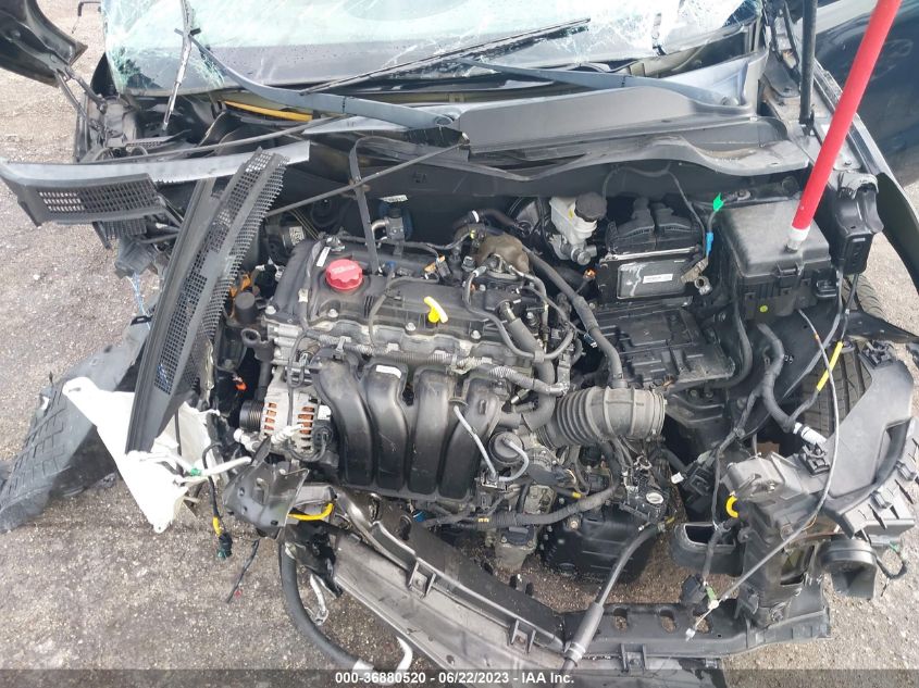 2015 KIA SOUL + - KNDJP3A55F7144039