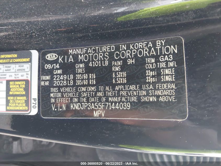 2015 KIA SOUL + - KNDJP3A55F7144039