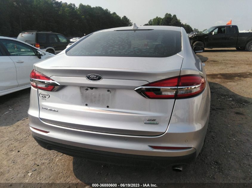 3FA6P0HD1KR111615 2019 FORD FUSION - Image 16