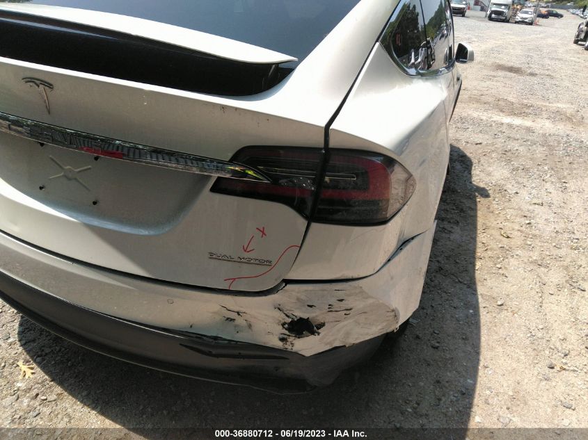 2020 TESLA MODEL X LONG RANGE - 5YJXCDE22LF285216