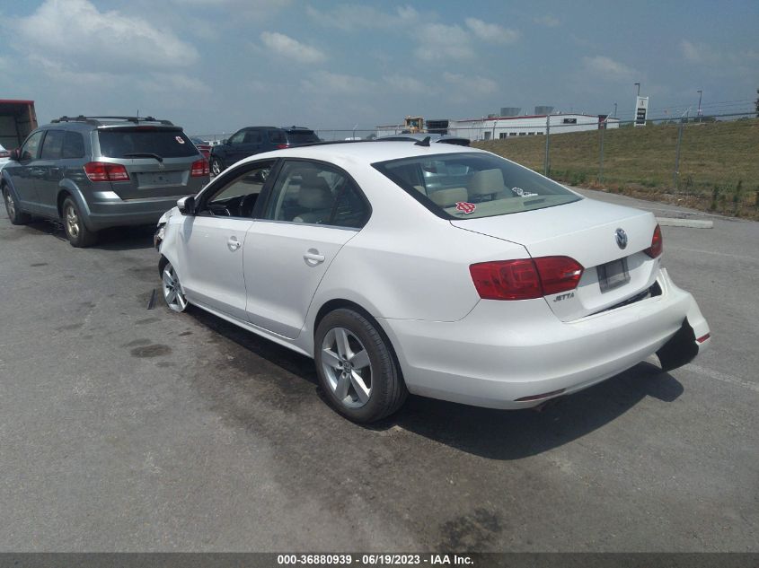 2013 VOLKSWAGEN JETTA SEDAN TDI W/PREMIUM - 3VWLL7AJ1DM415249