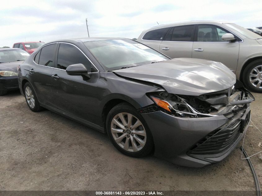 2019 TOYOTA CAMRY LE/SE/XLE/L - 4T1B11HK0KU162896