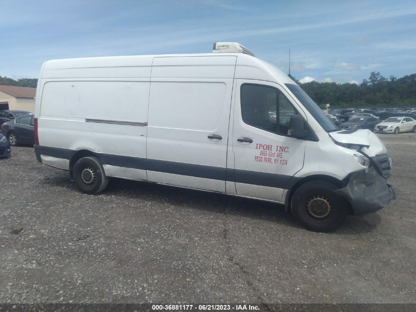 2019 MERCEDES-BENZ SPRINTER CARGO VAN WD3PF1CD4KP026137
