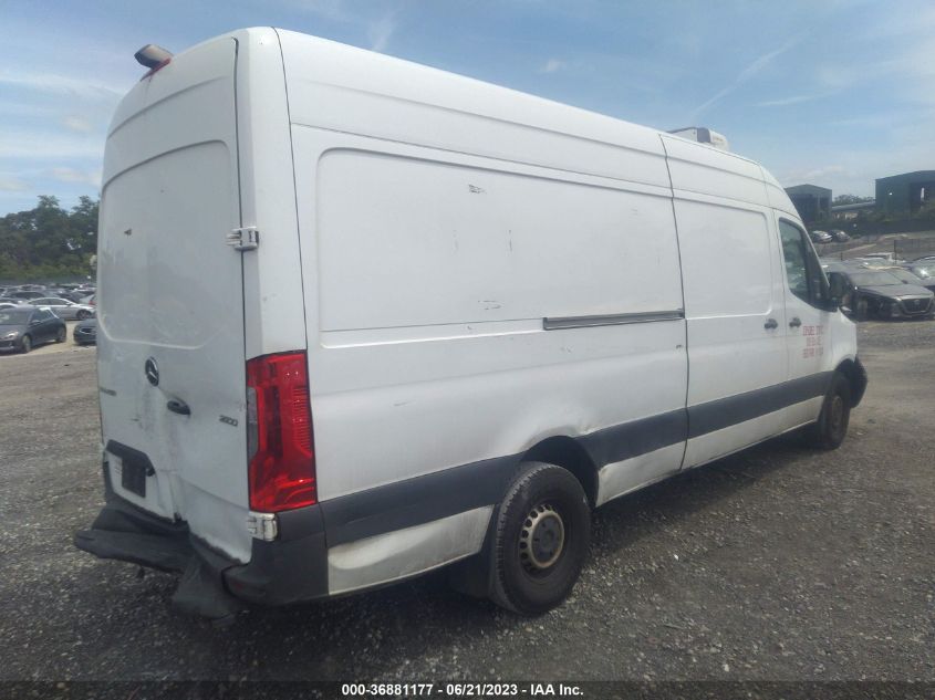 2019 MERCEDES-BENZ SPRINTER CARGO VAN WD3PF1CD4KP026137