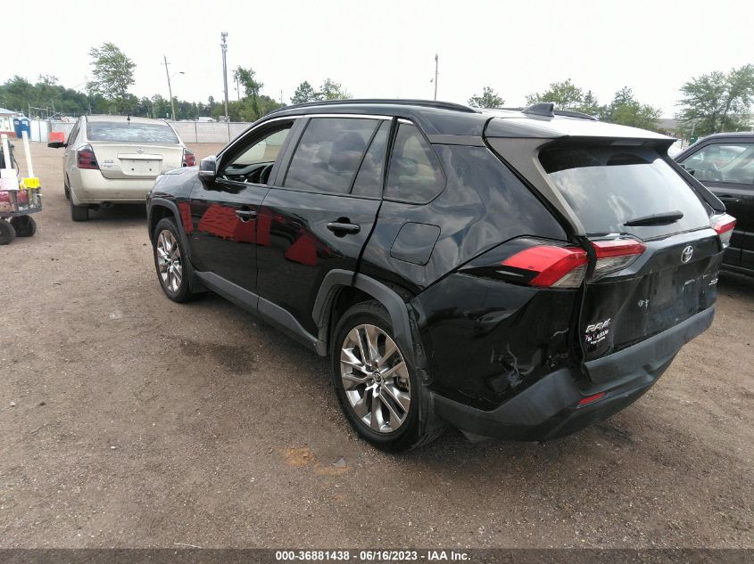 2019 TOYOTA RAV4 XLE PREMIUM - JTMC1RFV1KD017032