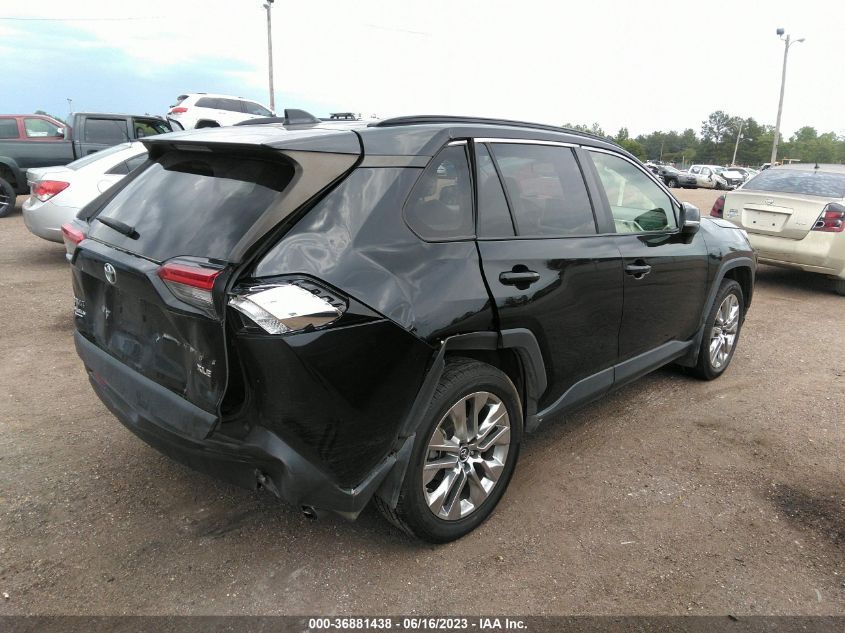2019 TOYOTA RAV4 XLE PREMIUM - JTMC1RFV1KD017032