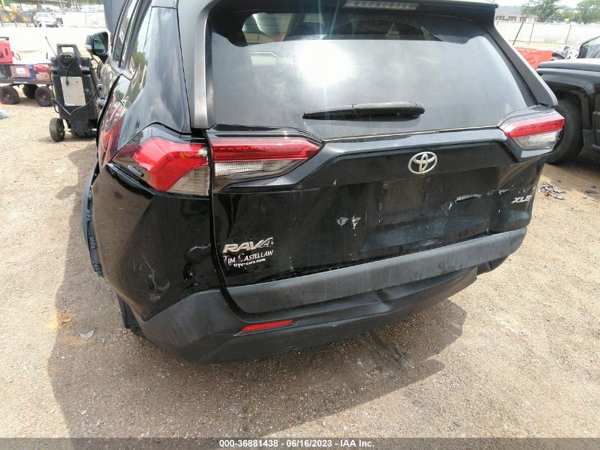 2019 TOYOTA RAV4 XLE PREMIUM - JTMC1RFV1KD017032