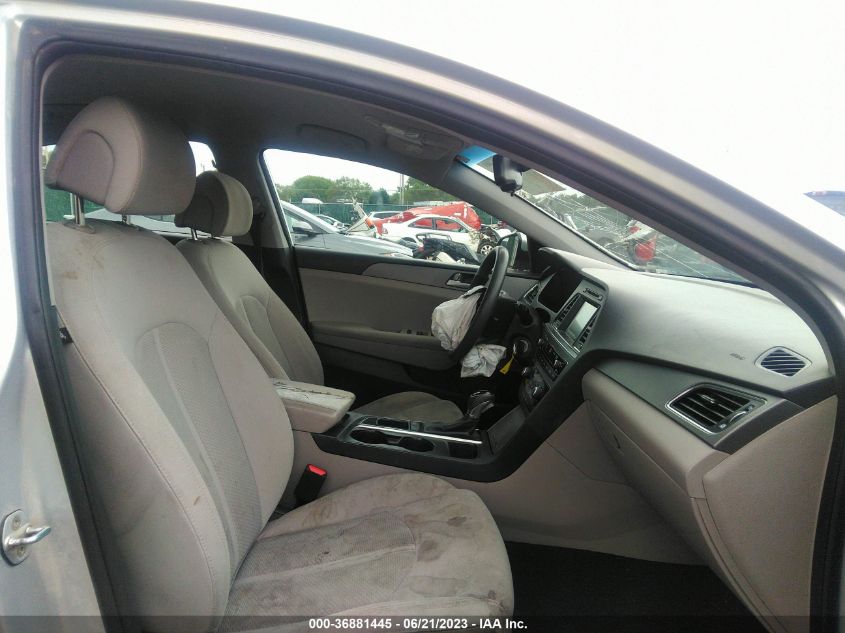 2016 HYUNDAI SONATA 2.4L SE - 5NPE24AF8GH352041