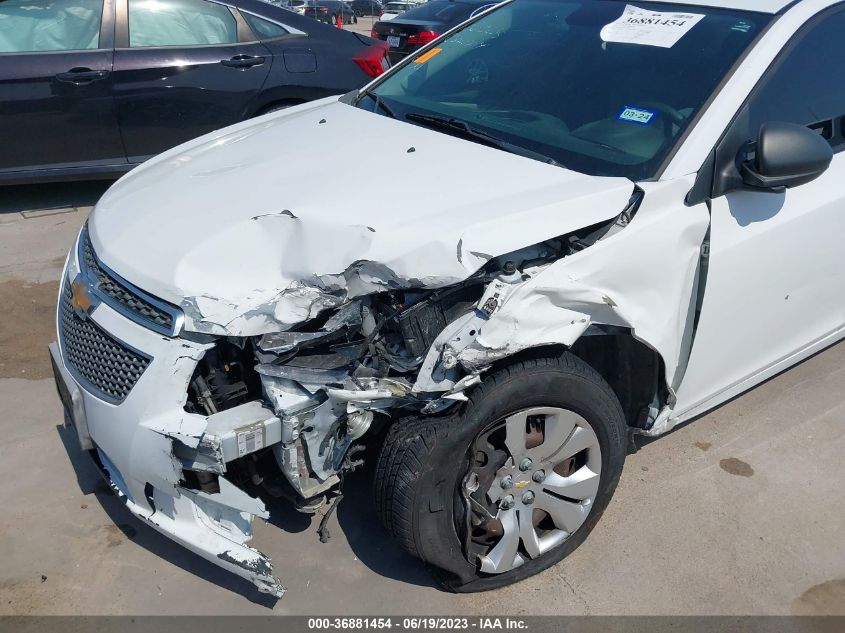 2014 CHEVROLET CRUZE LS - 1G1PA5SH5E7192311