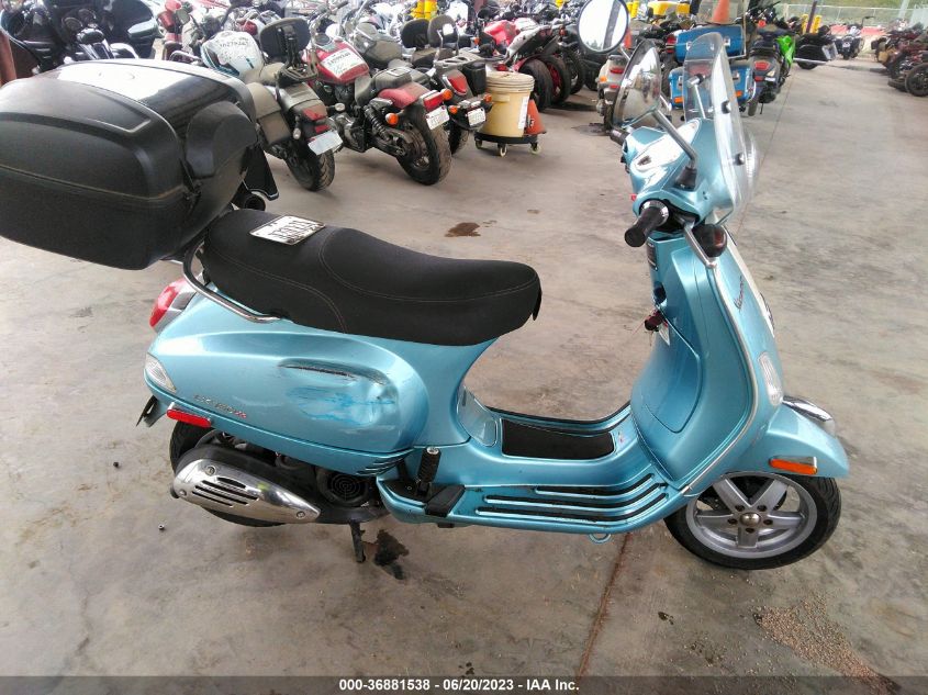 2011 VESPA LX 150IE ZAPM688F8B5000758