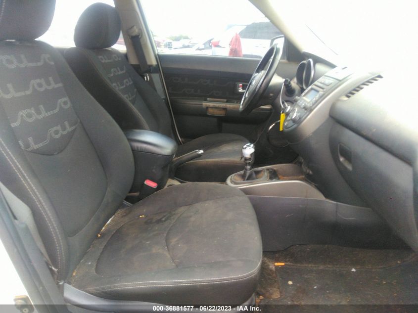 2013 KIA SOUL + - KNDJT2A64D7616632
