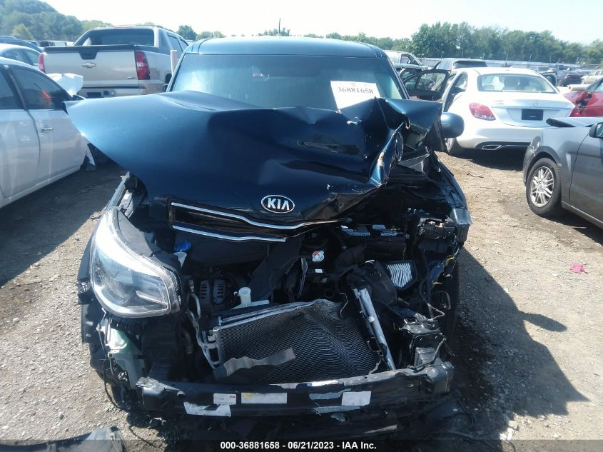 2018 KIA SOUL + - KNDJP3A54J7601979