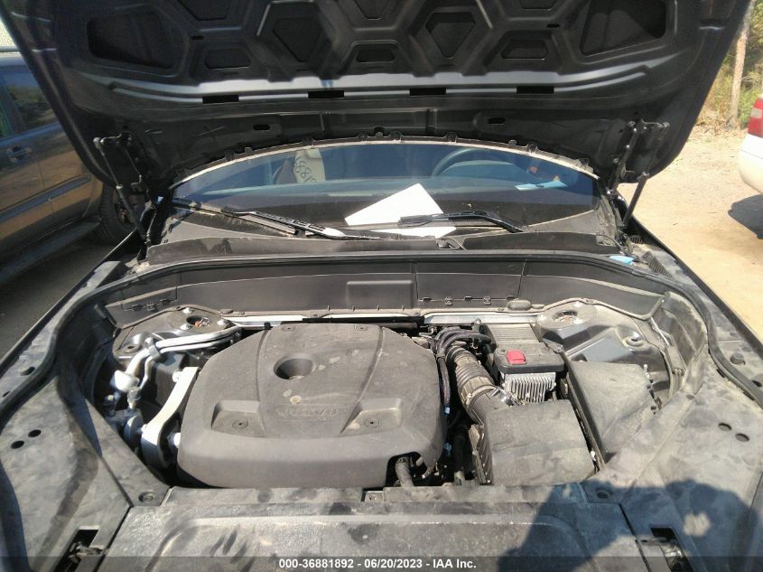 2021 VOLVO XC90 MOMENTUM - YV4A22PK1M1757004