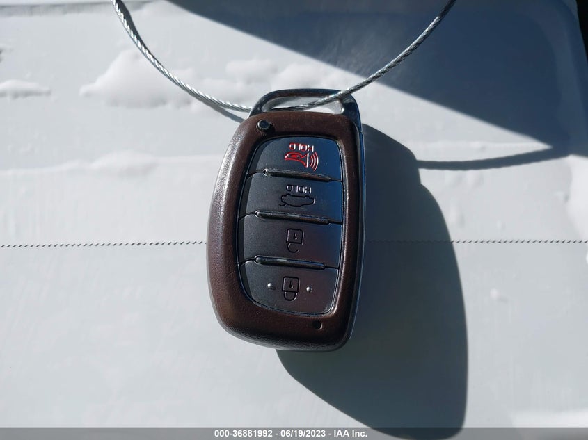 VIN 5NPD84LF3HH094648 2017 HYUNDAI ELANTRA SE