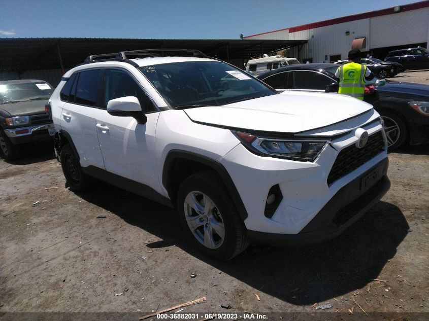 2020 TOYOTA RAV4 XLE - 2T3P1RFV1LC120670