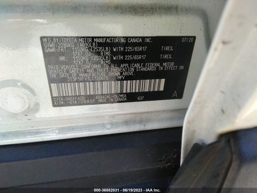 VIN 2T3P1RFV1LC120670 2020 TOYOTA RAV4 XLE
