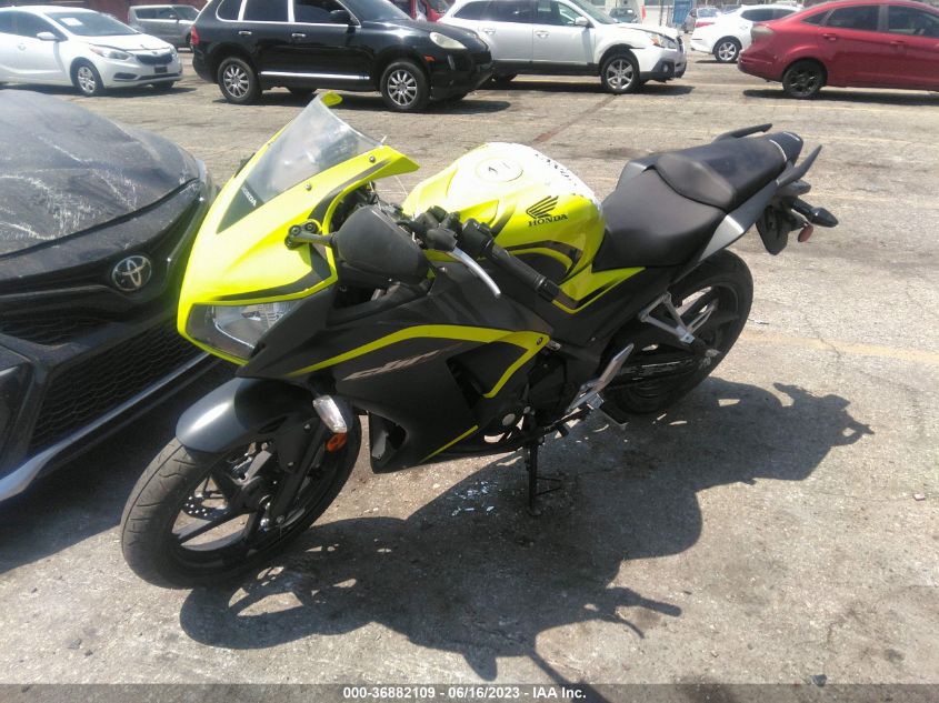 2016 HONDA CBR300 R MLHNC5103G5200518