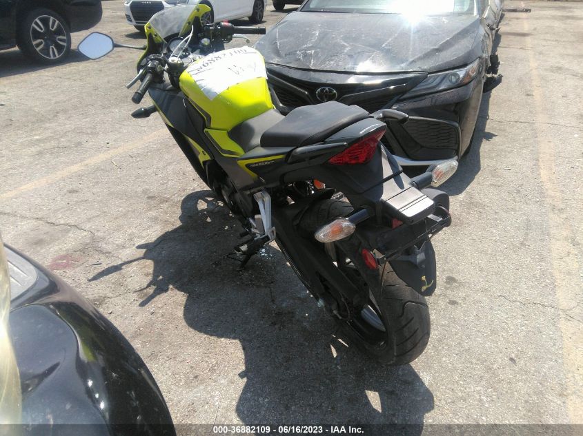 2016 HONDA CBR300 R MLHNC5103G5200518