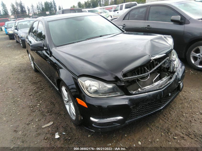 2013 MERCEDES-BENZ C-CLASS C 300 - WDDGF8AB1DA812277