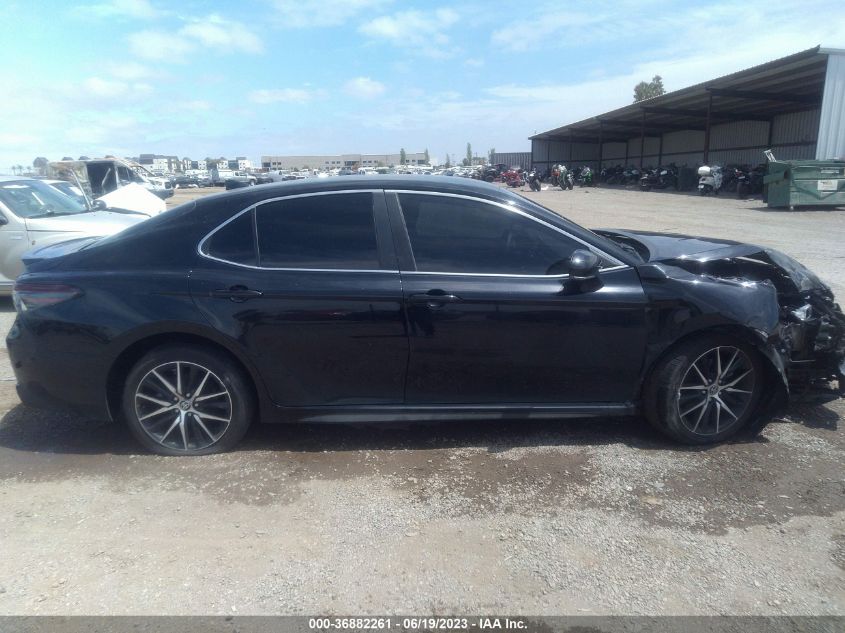2022 TOYOTA CAMRY SE - 4T1T11AK0NU659756