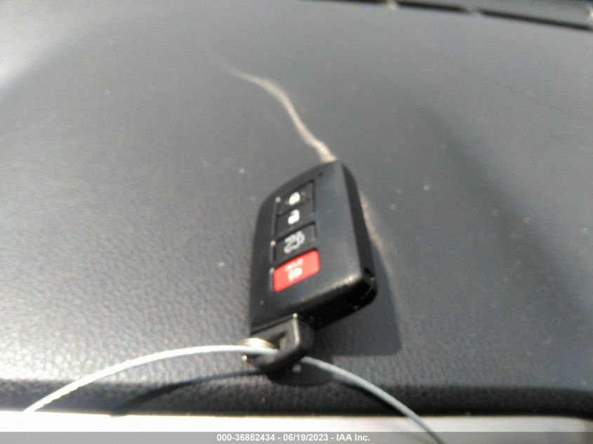 2018 TOYOTA RAV4 LIMITED/PLATINUM - JTMYFREV6JJ746040