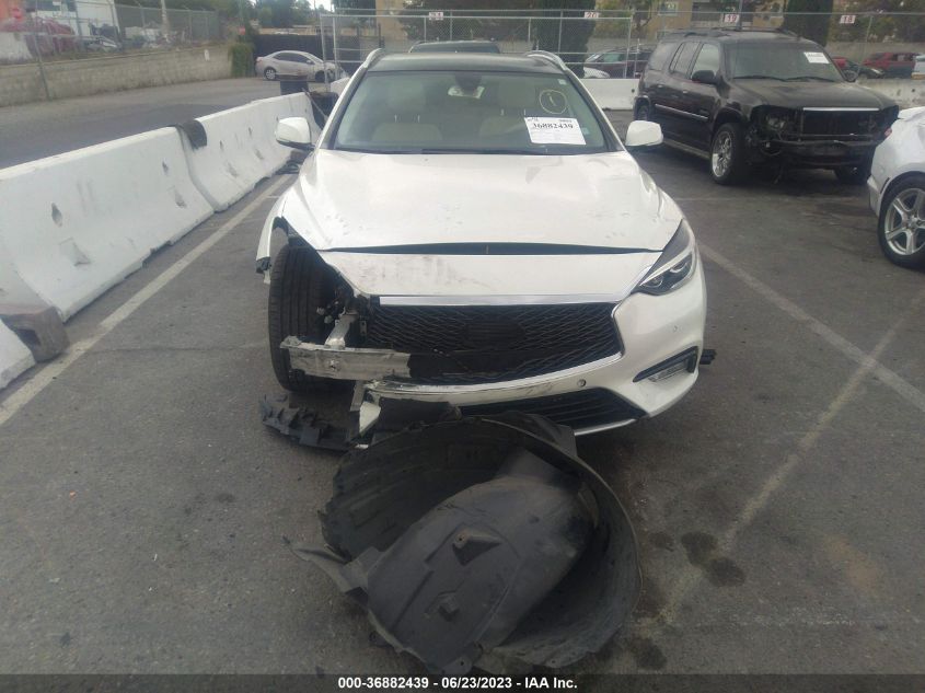 2017 INFINITI QX30 PREMIUM SJKCH5CP8HA022715