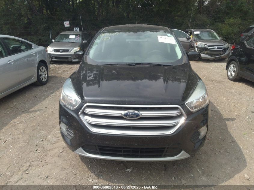 2017 FORD ESCAPE SE - 1FMCU0GD0HUD17674