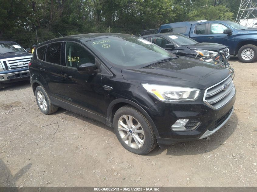 2017 FORD ESCAPE SE - 1FMCU0GD0HUD17674