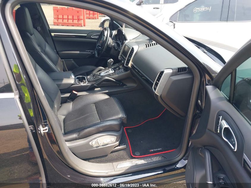 2016 PORSCHE CAYENNE - WP1AA2A22GKA15738
