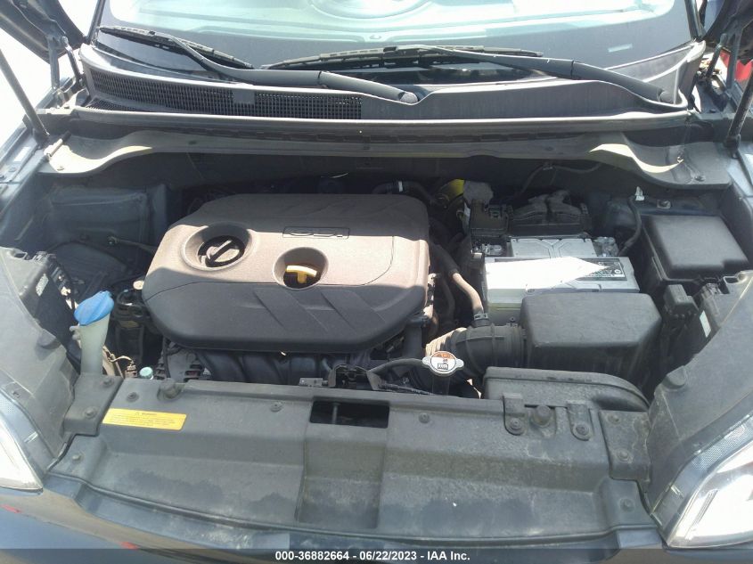 2015 KIA SOUL + - KNDJP3A59F7204629