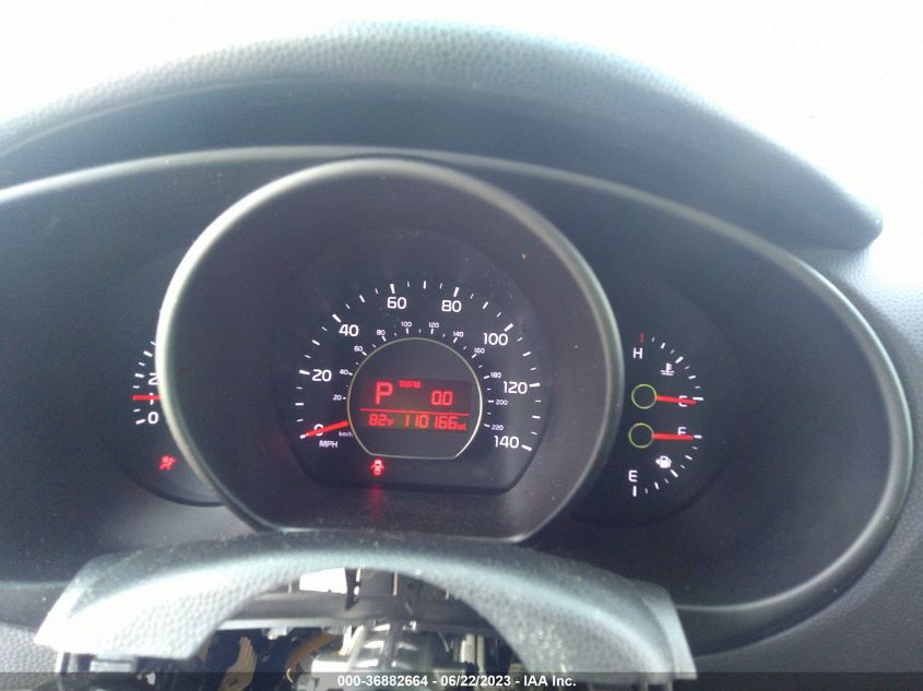 2015 KIA SOUL + - KNDJP3A59F7204629