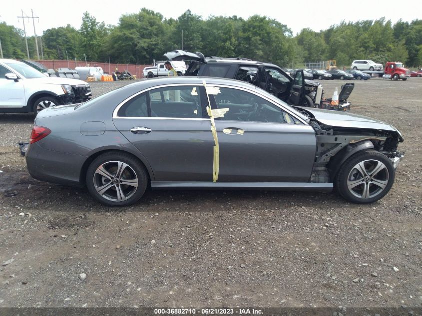 2019 MERCEDES-BENZ E-CLASS E 300 - WDDZF4KB0KA570630