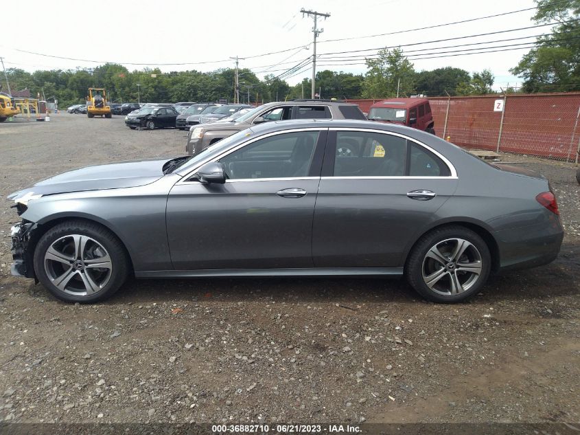 2019 MERCEDES-BENZ E-CLASS E 300 - WDDZF4KB0KA570630