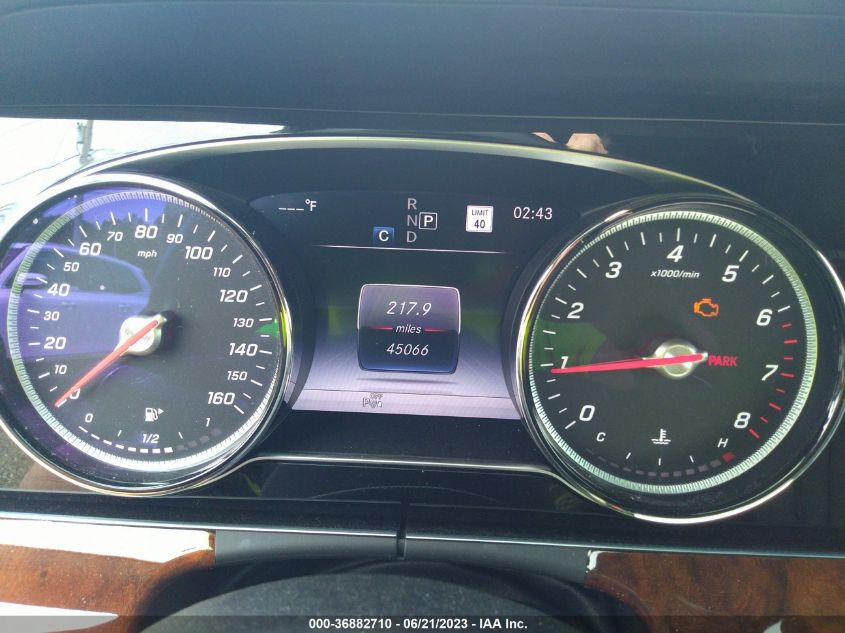 2019 MERCEDES-BENZ E-CLASS E 300 - WDDZF4KB0KA570630