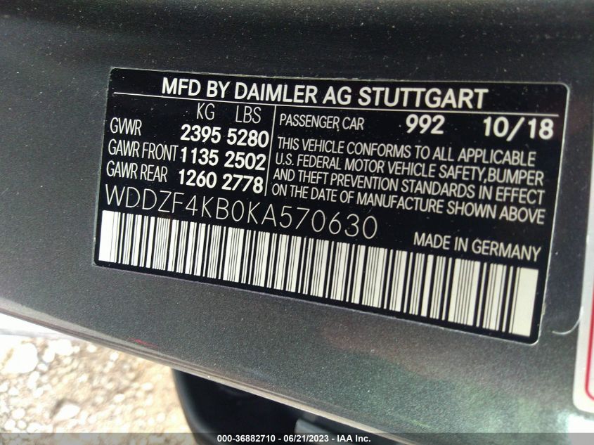 2019 MERCEDES-BENZ E-CLASS E 300 - WDDZF4KB0KA570630