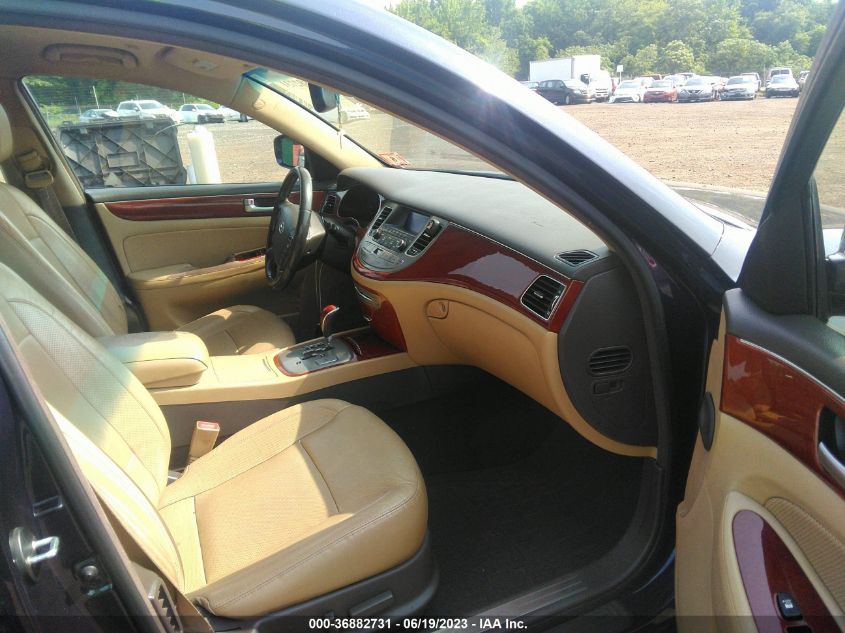 2013 HYUNDAI GENESIS 3.8L - KMHGC4DD3DU234198